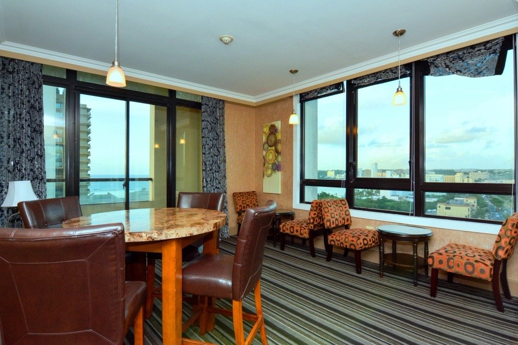 dining marianas grill