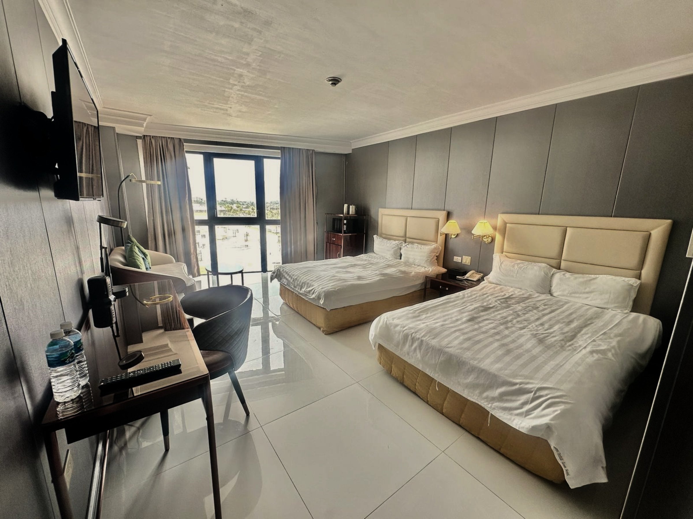 room partial ocean view